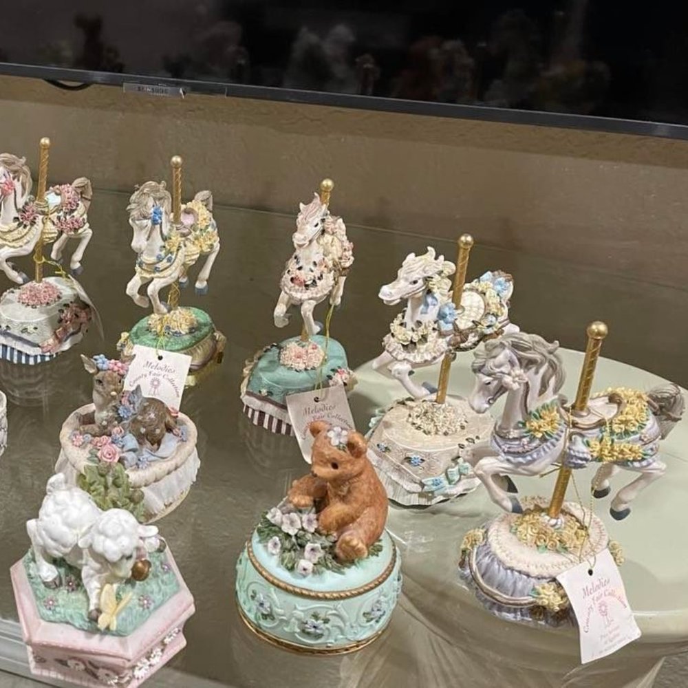 Carousel Musical Collection - Picture 2 of 16